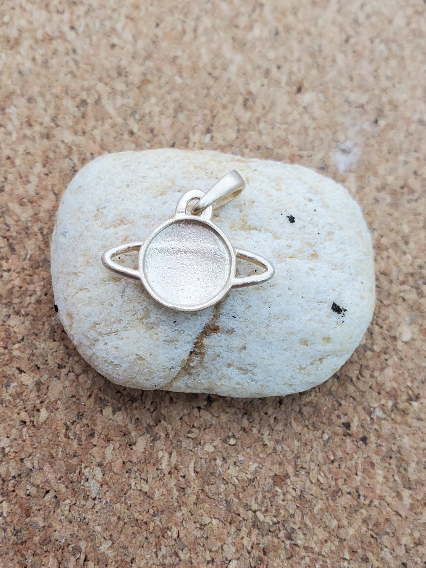 Saturn Pendant