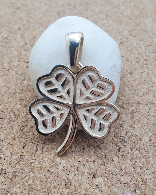 Clover Pendant