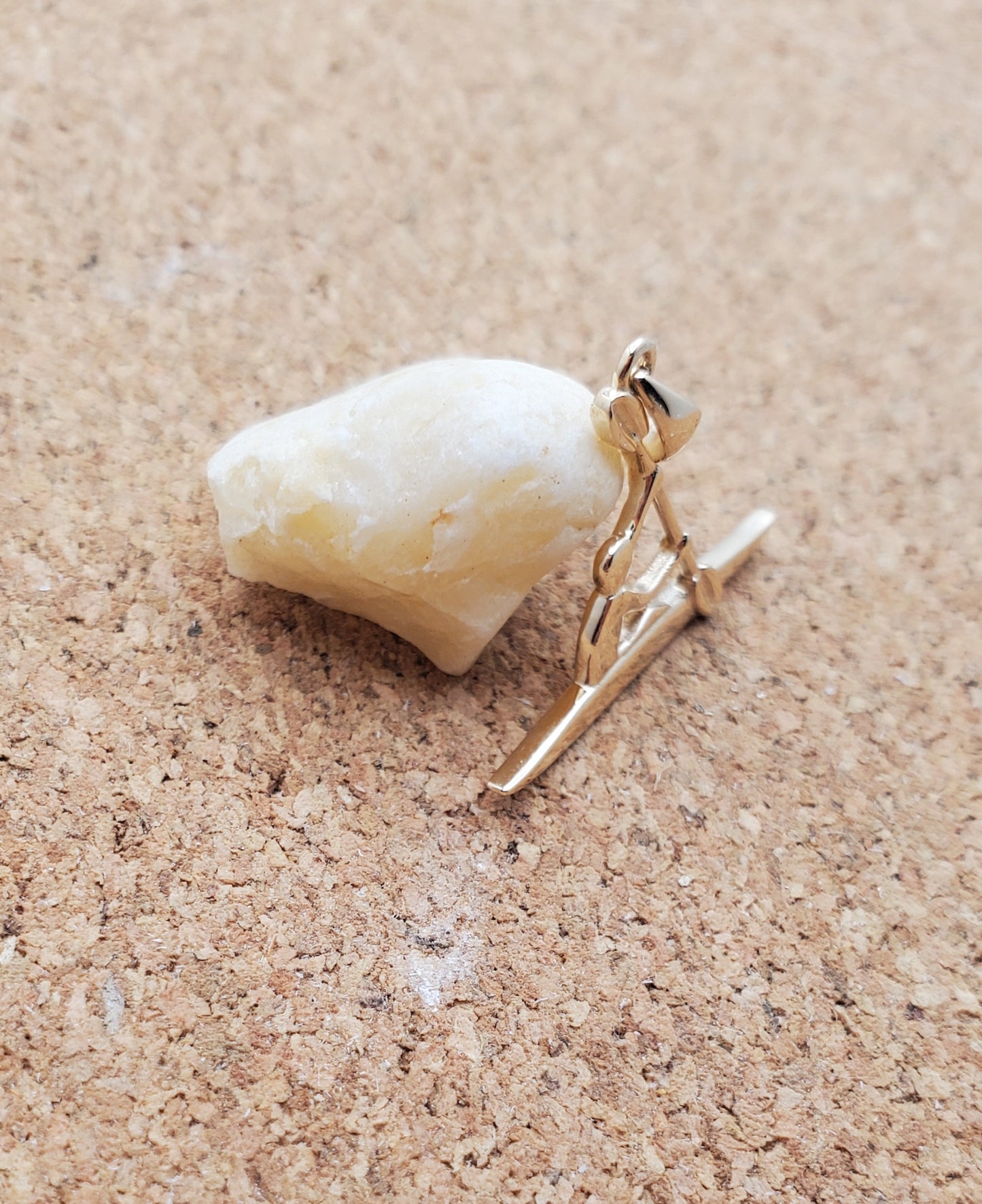 The Exquisite Kayak Pendant